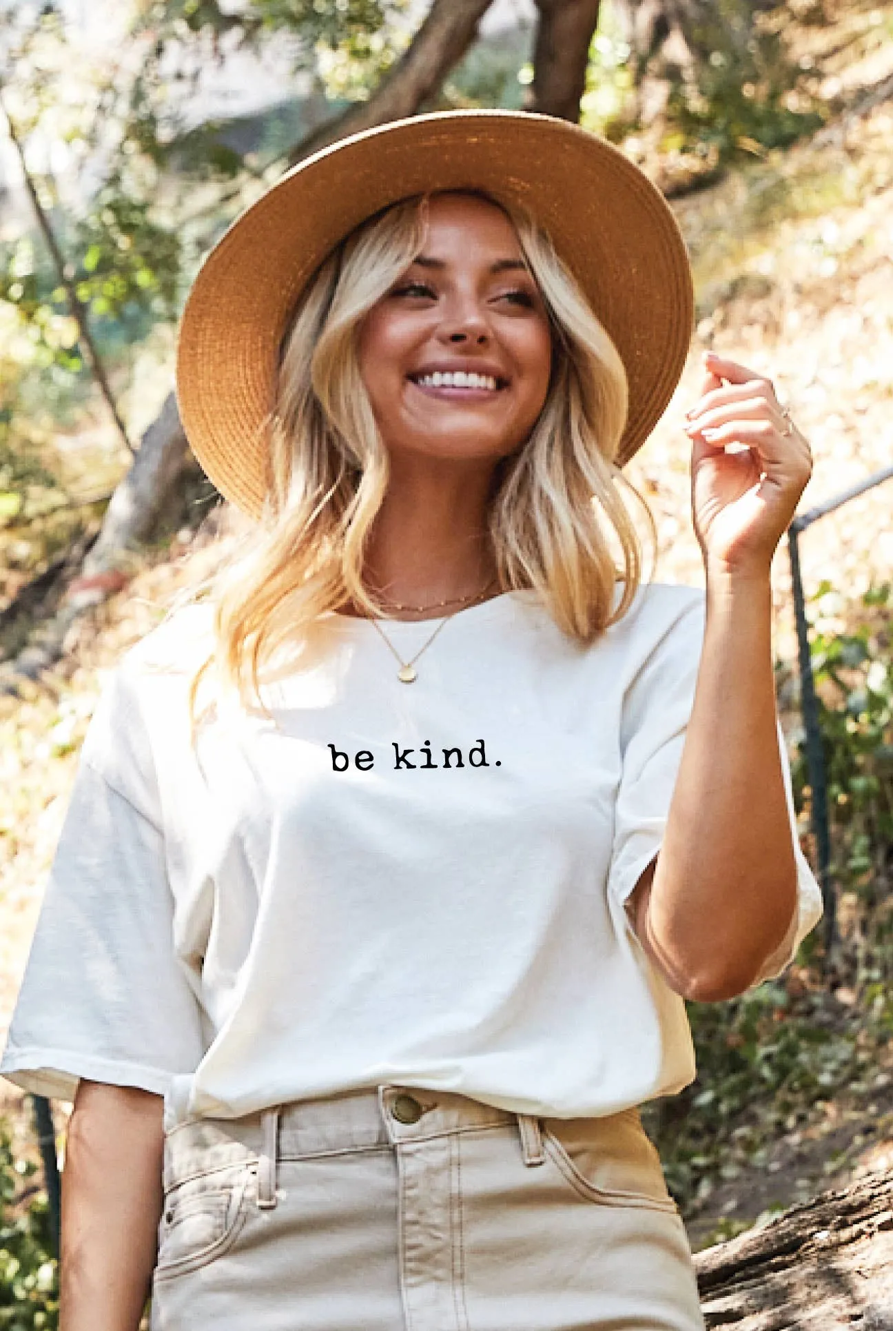 BE KIND. Mineral Graphic Top