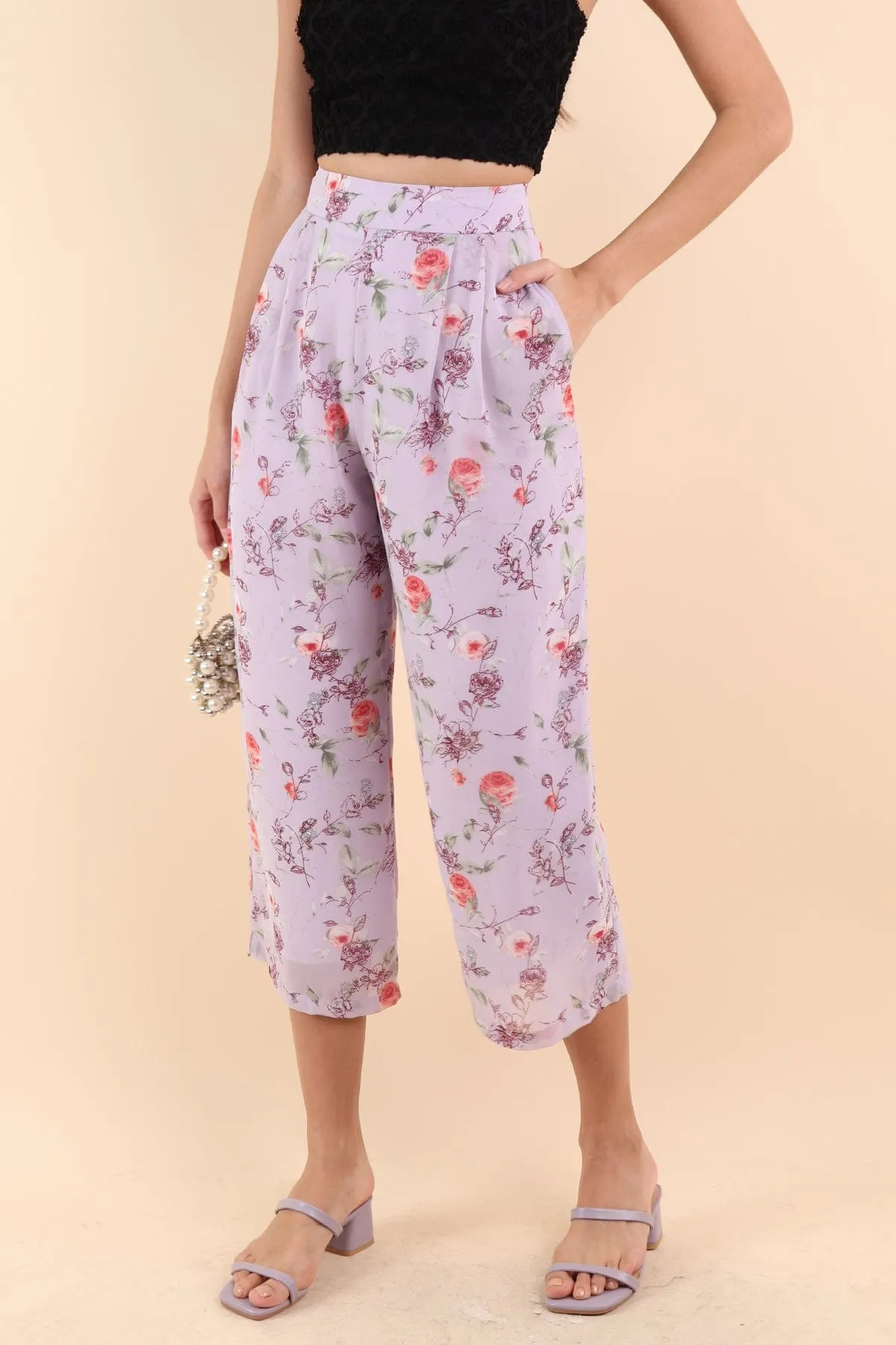 BOTANNIA FLORAL PANTS IN LILAC