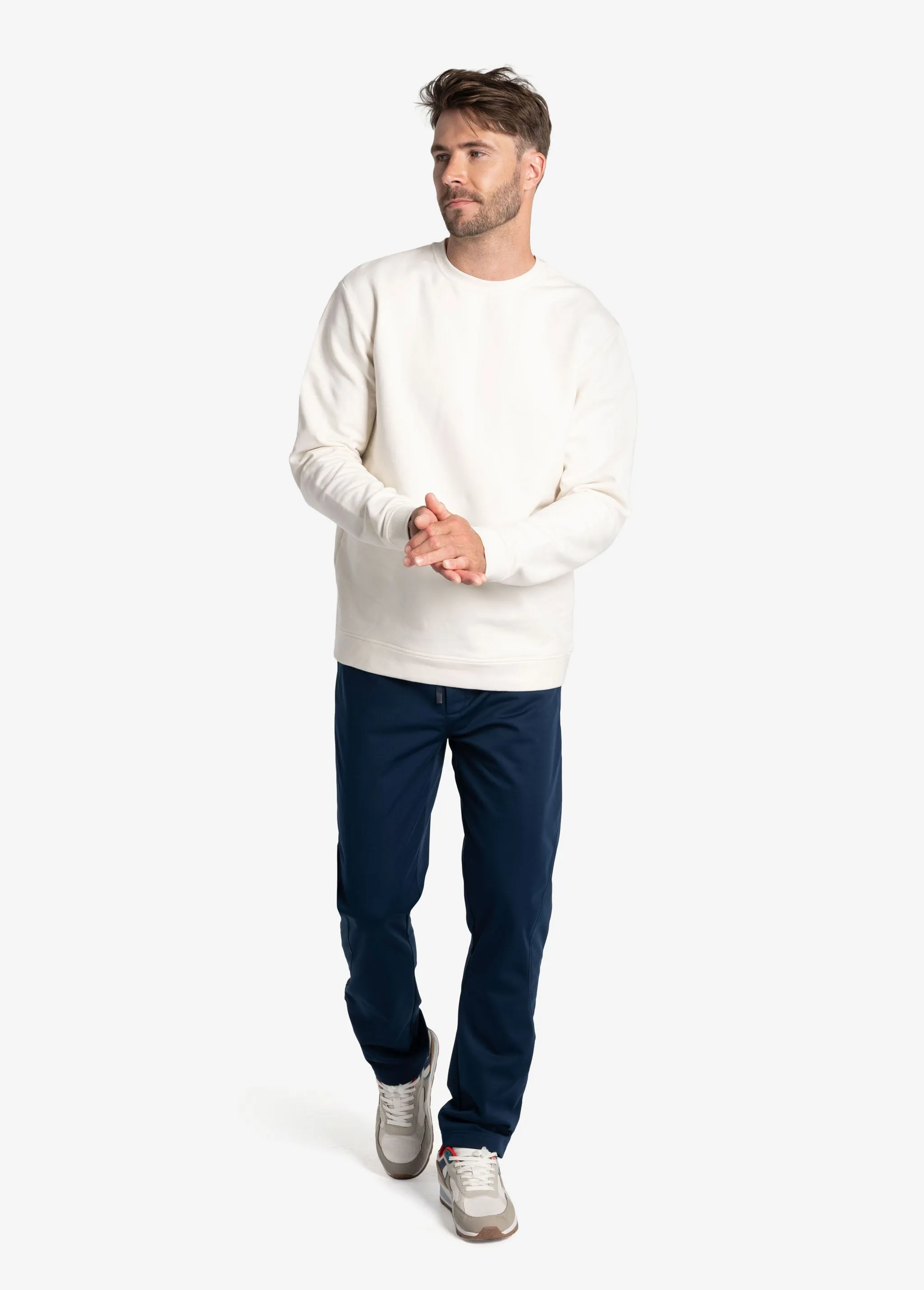 Easy Crew Neck Pullover