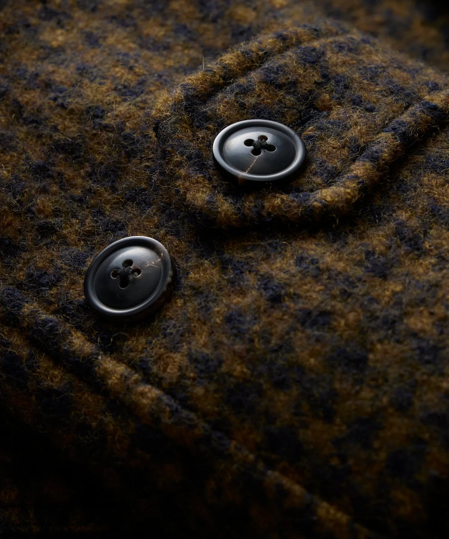 Italian Wool Houndstooth Car Coat in Brown