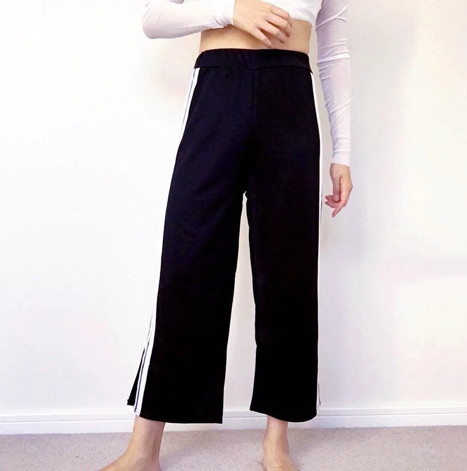 WHITE STRIPE BLACK SPORTY TROUSERS